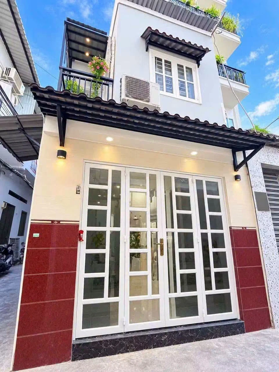 Nhà bán sổ hồng Dương Bá Trạc Quận 8, 20m², 2 tỷ 380 - Ảnh 1