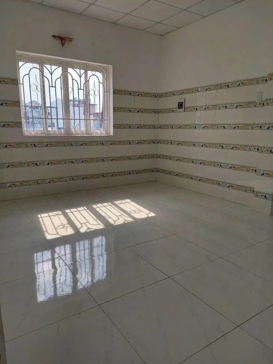 Cho thuê nhà nguyên căn 5 phòng ngủ 55m² Lê Đình Cẩn Bình Tân - Ảnh thu nhỏ 4