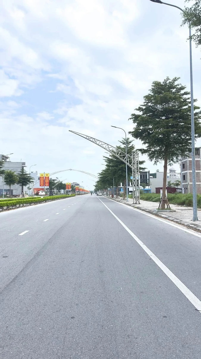 Bán nhà 90m2 đường Tây Nam Sách Quận 7 - Ảnh thu nhỏ 2