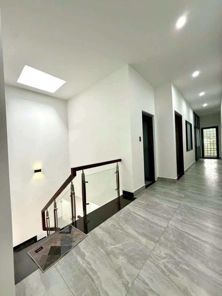 Bán nhà 1 trệt 1 lầu 100m² KDC Hiệp Thành 3 giá 5 tỷ 6 - Ảnh thu nhỏ 5