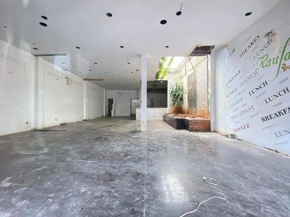 Cho thuê nguyên căn 160m² mặt tiền Trần Phú kinh doanh - Ảnh thu nhỏ 2