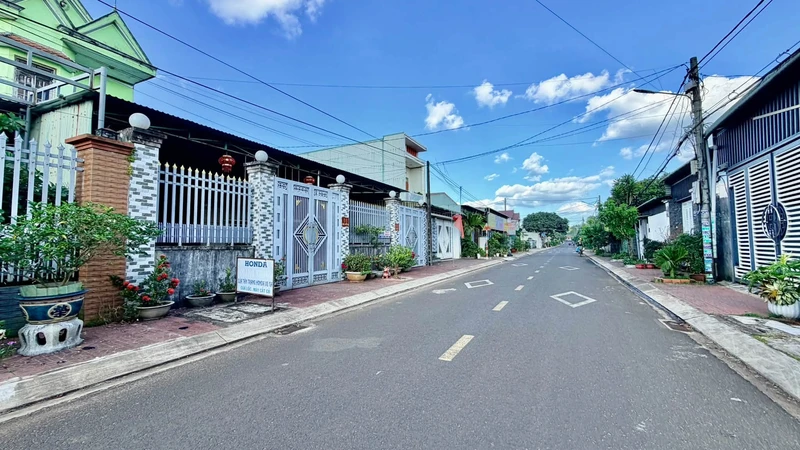 Bán đất mặt tiền Kim Đồng Pleiku 100m² giá 2.3 tỷ