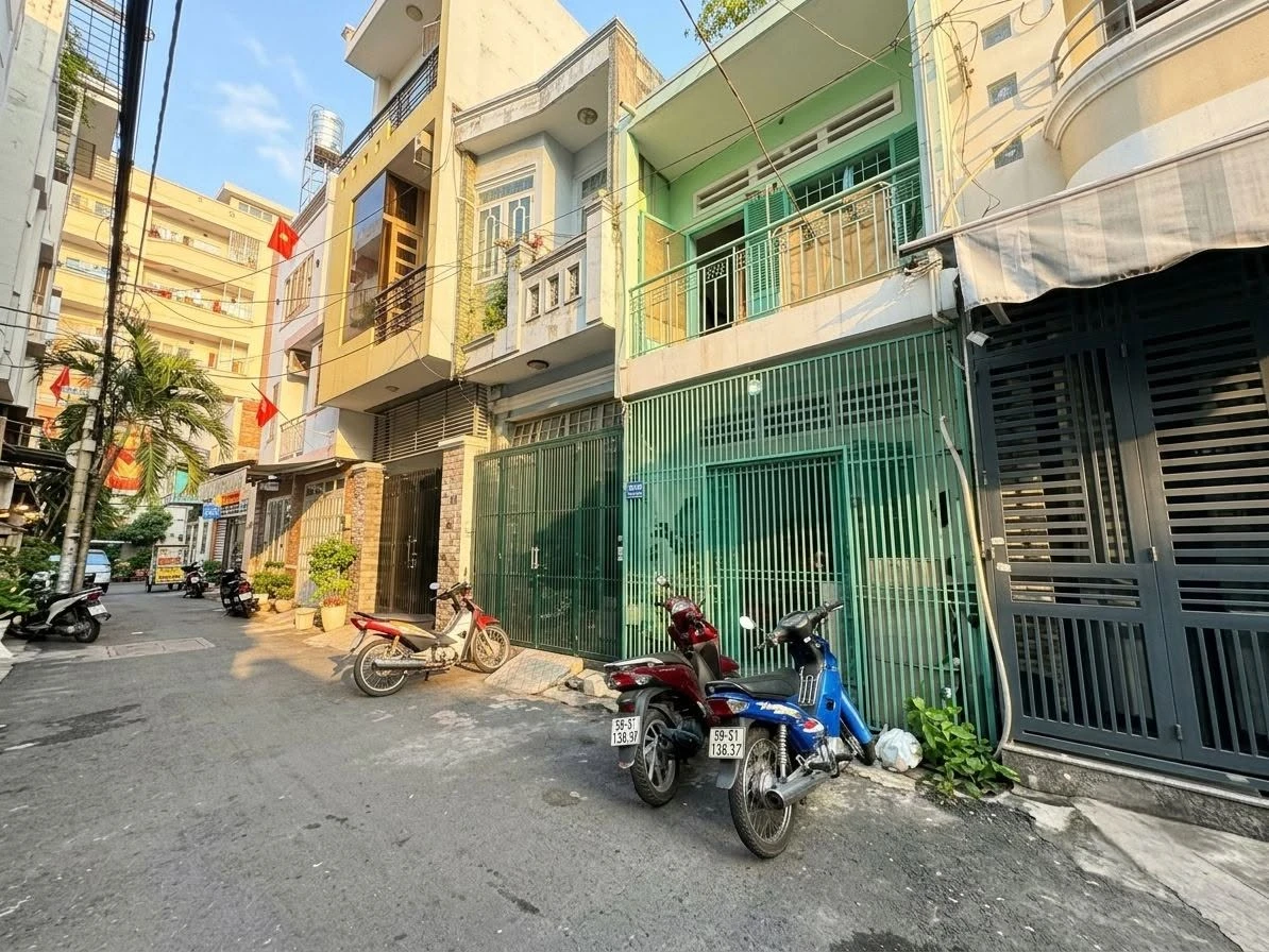 Bán nhà 2 tầng hẻm xe tải Nguyễn Kiệm, 50m², 3PN, giá 5,8 tỷ - Ảnh 1