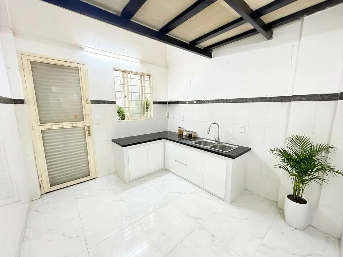 Cho thuê nhà 2PN 53m² sát Cao Thắng, Quận 3 - 14 triệu/tháng - Ảnh 1
