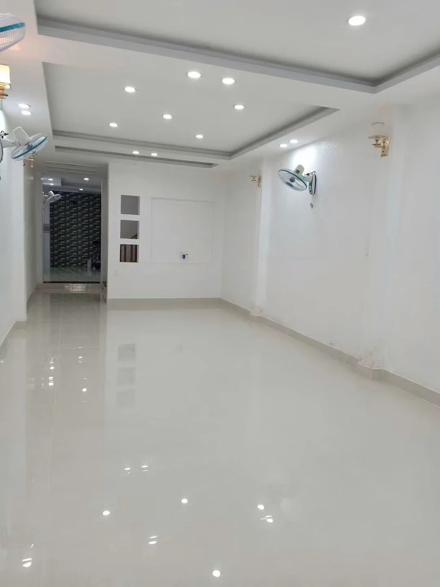 Bán nhà lầu mặt tiền Trần Phú 95m2 Vũng Tàu giá 11 tỷ - Ảnh 1