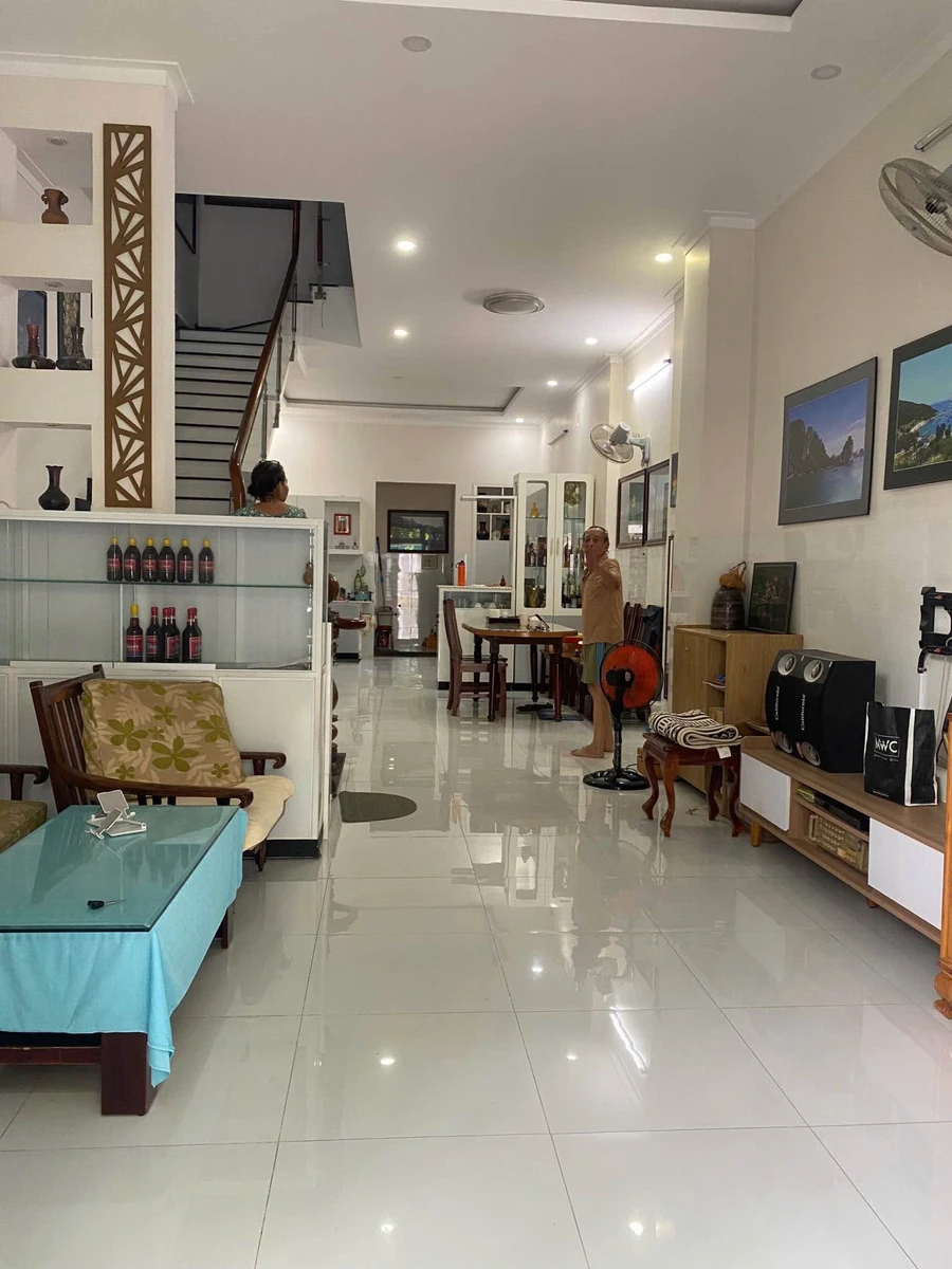 Bán nhà 4 phòng ngủ 84,6m² gần Vincom Bình Sơn - Ảnh thu nhỏ 4