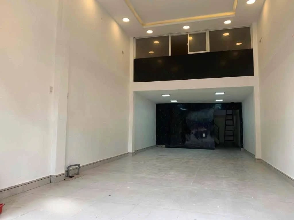 Cho thuê nhà mặt tiền 56m² 2PN, đường 3 Tháng 2, Quận 11 - Ảnh thu nhỏ 2