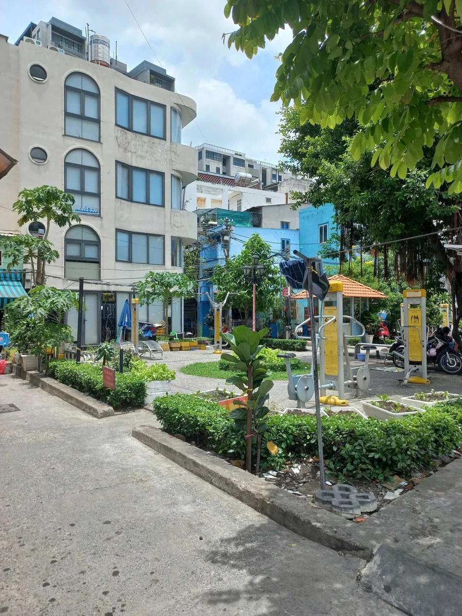 Bán nhà 36m2 đường Nguyễn Văn Cừ, Quận 1 (phường Cầu Ông Lãnh), giá 5,2 tỷ - Ảnh 1