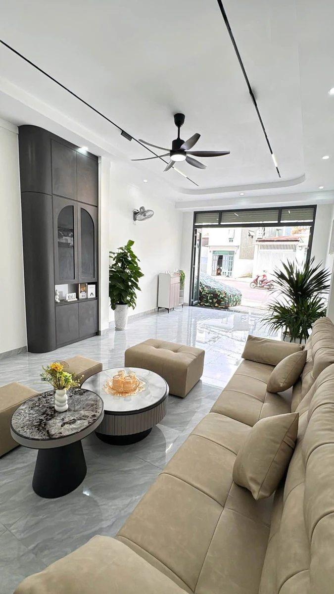 Bán nhà mặt tiền 212 Hùng Vương 75m² Q.5 - Ảnh thu nhỏ 3