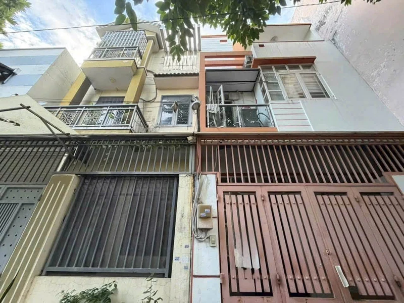 Bán nhà 1 trệt 2 lầu 4PN hẻm 520 Quốc Lộ 13, Hiệp Bình, Thủ Đức, giá 5,7 tỷ