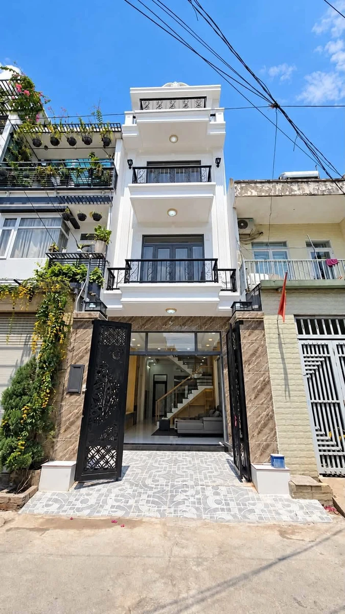 Bán nhà 4 tầng, 4PN 123m² Lã Xuân Oai Thủ Đức 6,2 tỷ - Ảnh thu nhỏ 2