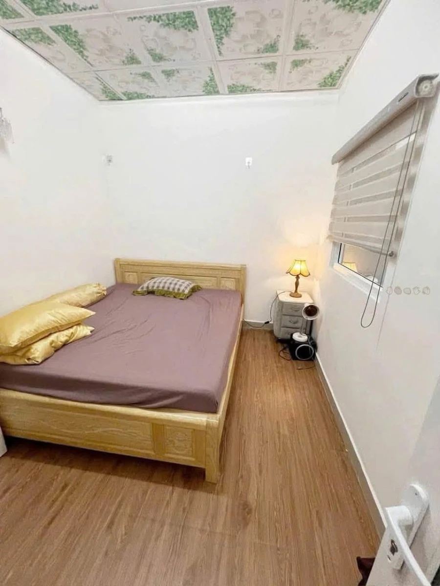 Bán nhà 2 phòng ngủ đường Ngô Quyền, Đà Lạt, 70.79m² - Ảnh 1