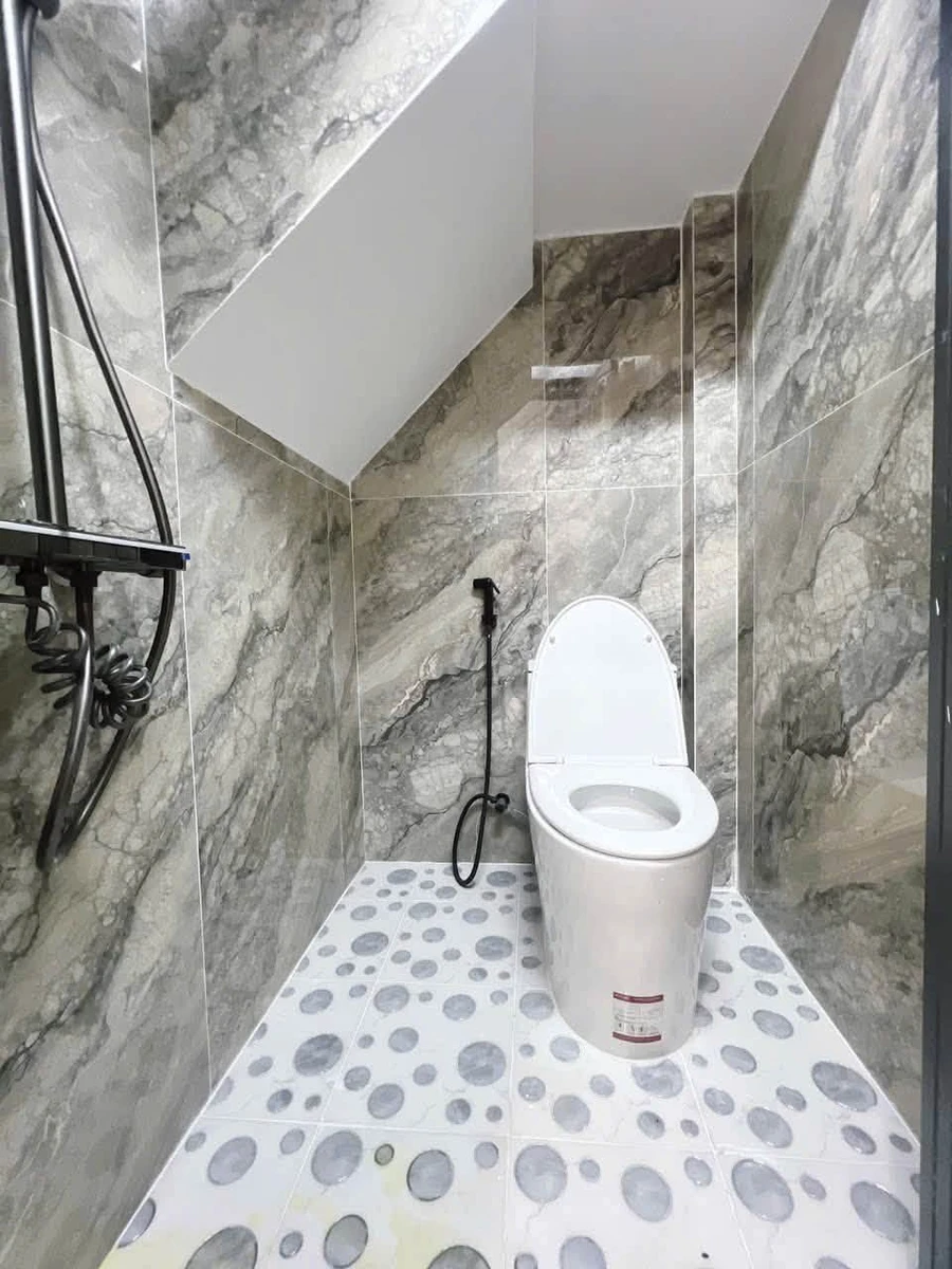 Bán nhà 3 tầng góc 2 mặt tiền Xóm Chiếu 68.5m² 5.7 tỷ - Ảnh thu nhỏ 5