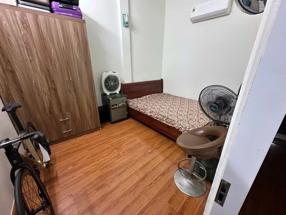 Nhà mặt tiền kinh doanh Nguyễn Huệ 50m2, 8 tỷ, Quận 1 - Ảnh thu nhỏ 3