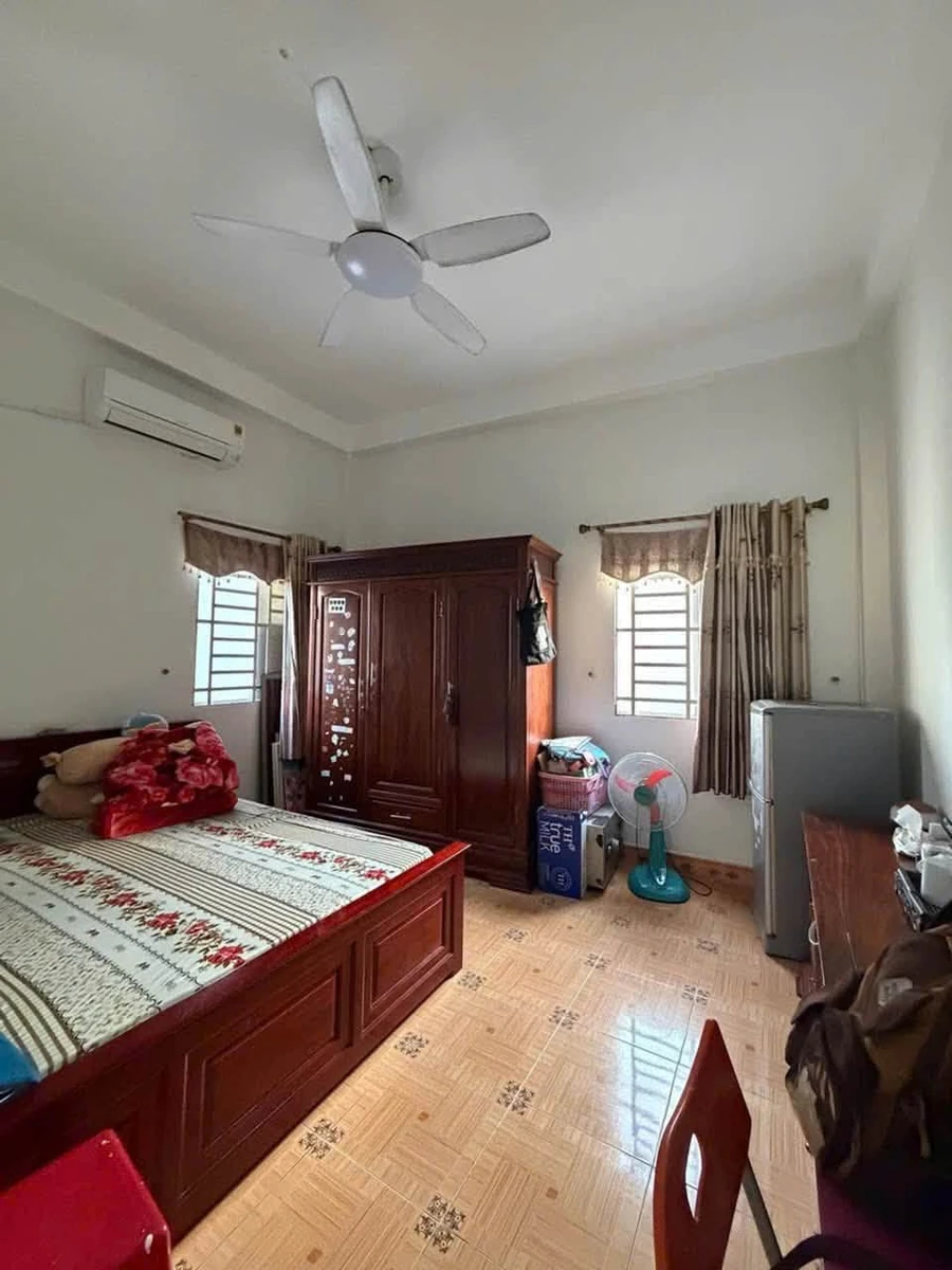 Bán nhà phố mặt tiền Quận 3, 107m², 11 phòng, 14.2 tỷ - Ảnh thu nhỏ 4