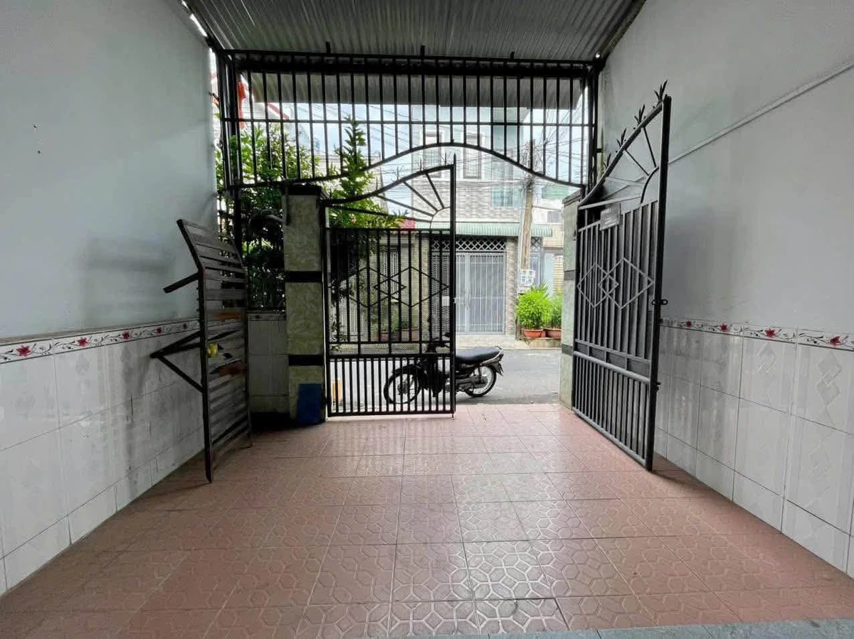 Bán nhà góc 2 mặt tiền Lý Văn Sâm, Quận 7, 103m², 3,99 tỷ - Ảnh thu nhỏ 2