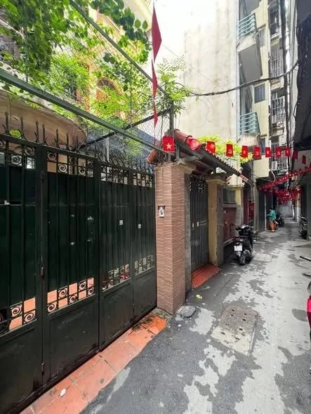 Bán nhà mặt tiền Láng, 80m², 4 tầng, 18.6 tỷ - Ảnh 1