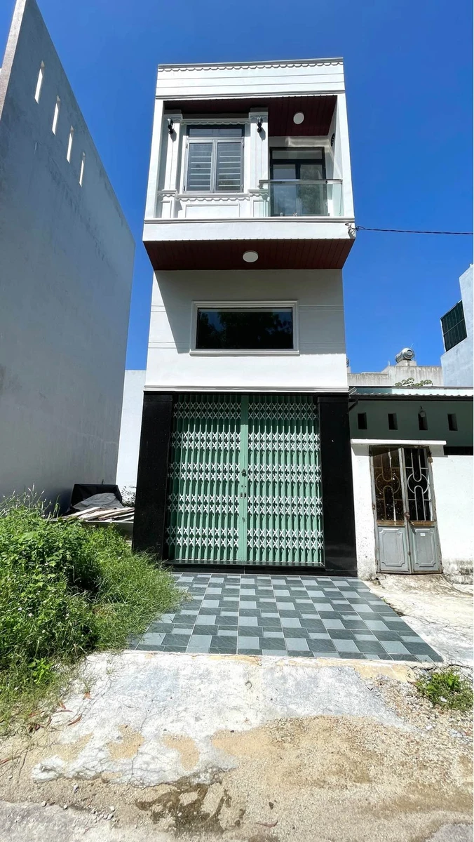 Bán nhà 3PN mặt tiền 40m² Phường Quy Nhơn - Ảnh 1