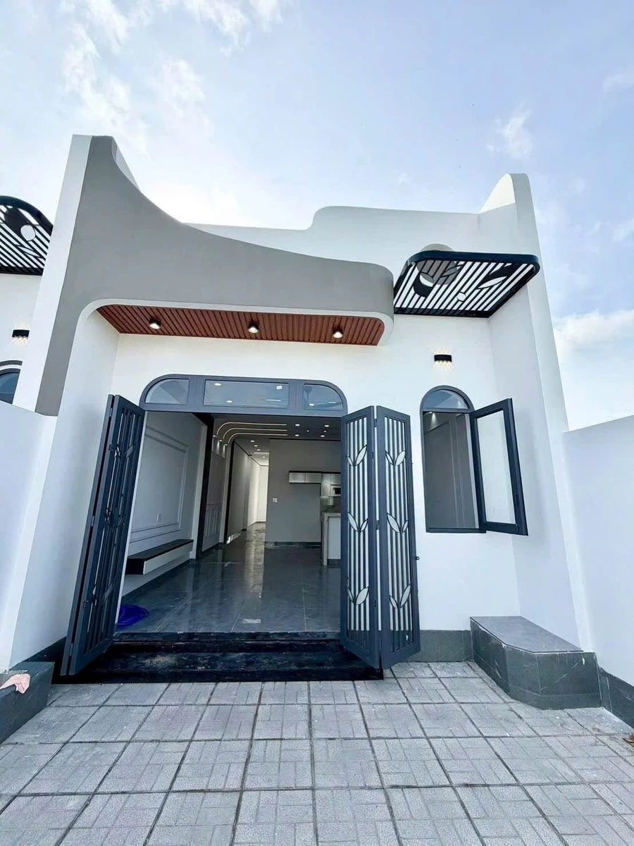 Bán nhà cấp 4 nhà vườn 5x36m 2 phòng ngủ, giá 1,79 tỷ tại Mỹ Hạnh Bắc, Đức Hòa - Ảnh thu nhỏ 2