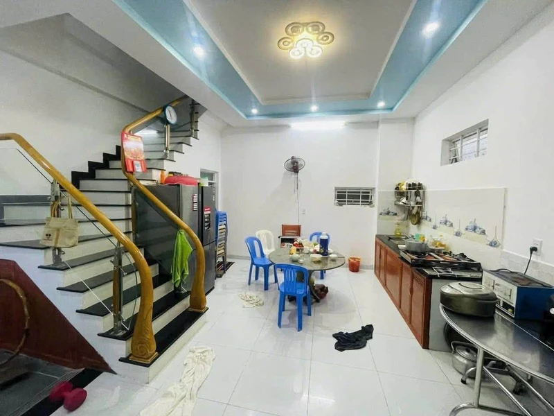 Bán nhà 3 phòng ngủ 33m2 Nguyễn Bỉnh Khiêm Vũng Tàu 3,2 tỷ