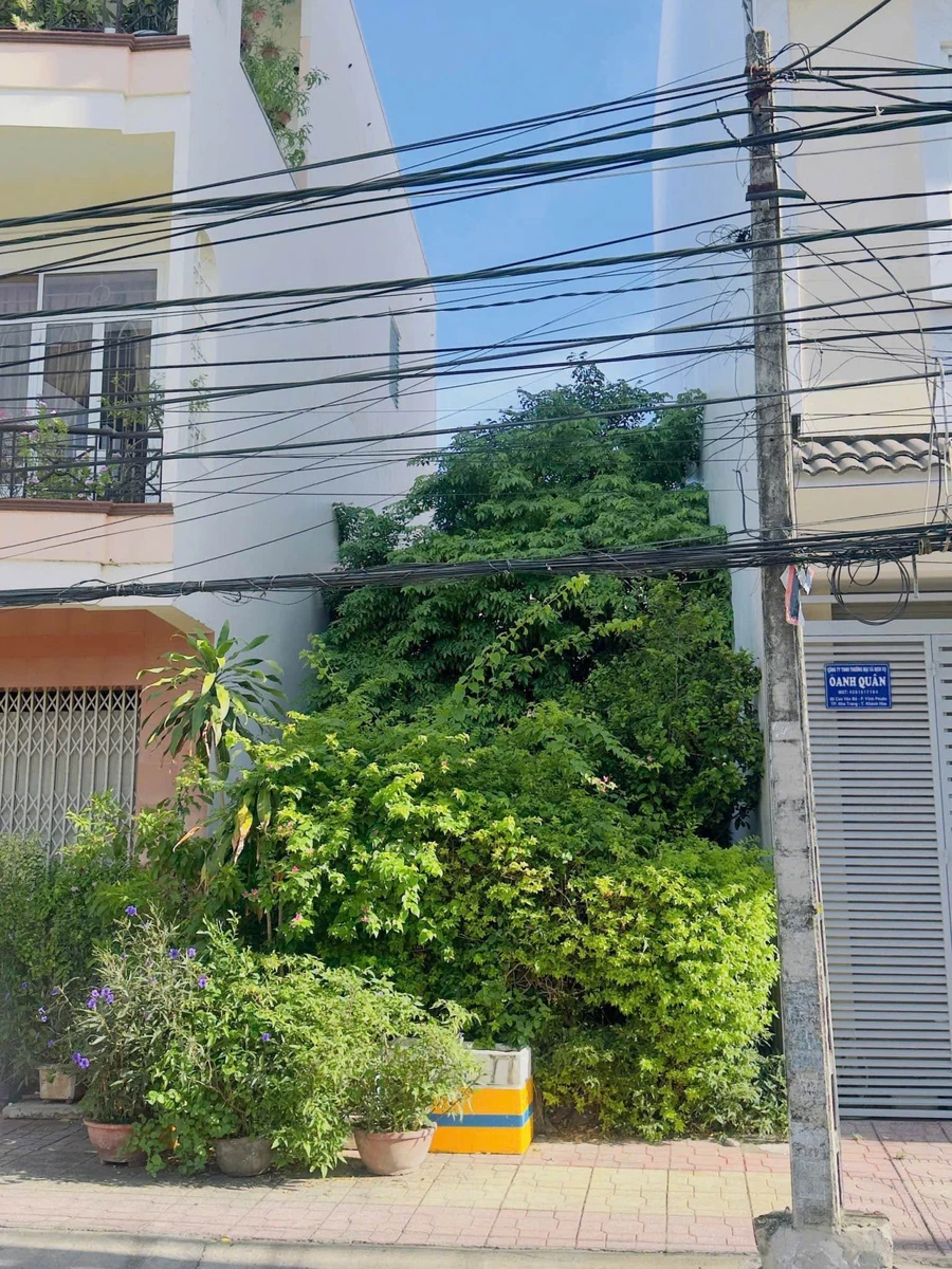 Bán đất mặt tiền Cao Văn Bé 52m², gần biển Hòn Chồng, Nha Trang - Ảnh 1