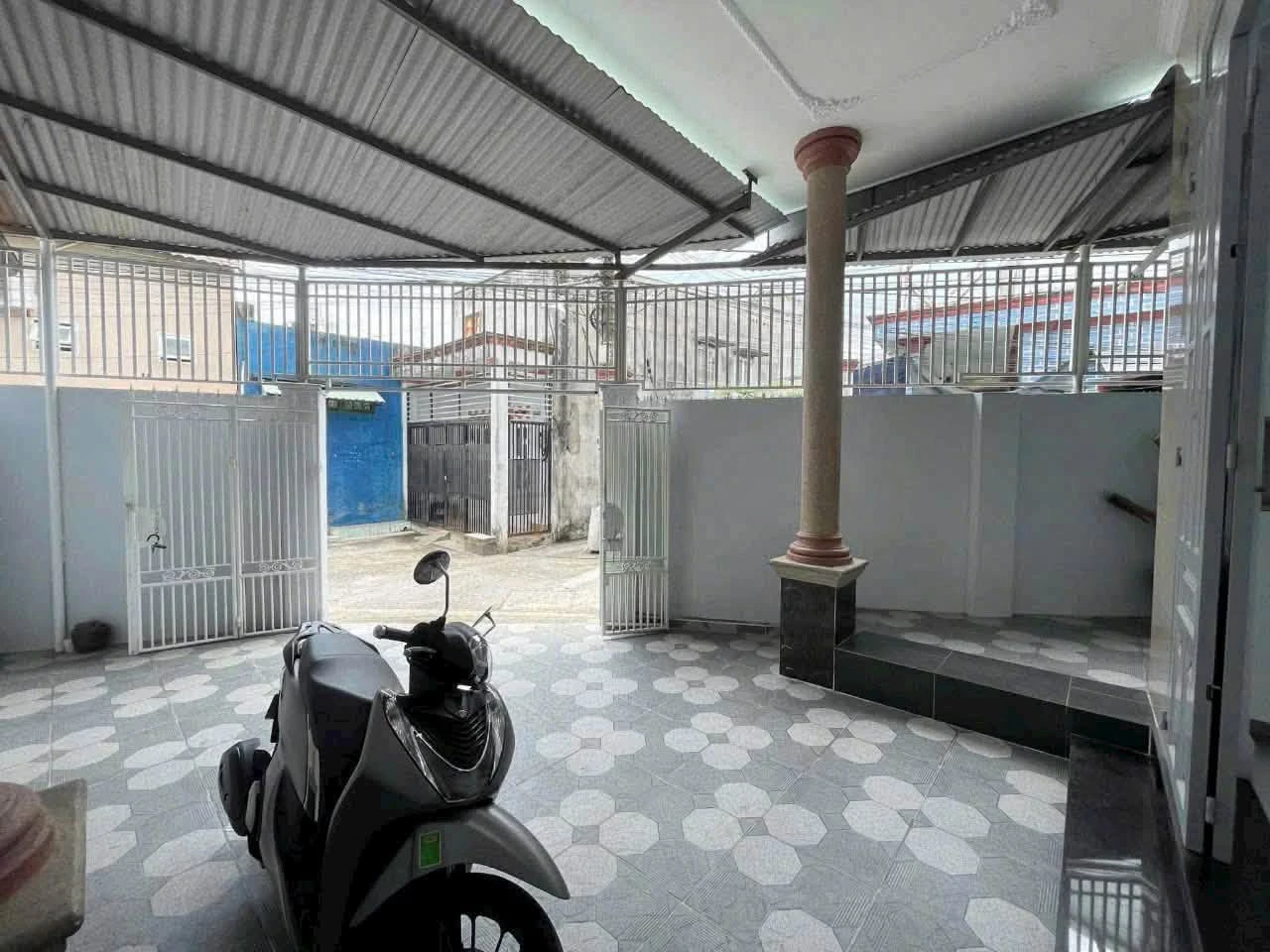 Bán nhà 110m2, 3 phòng ngủ, sổ riêng thổ cư, hẻm ô tô tại An Bình, Trấn Biên, Đồng Nai - Ảnh 1