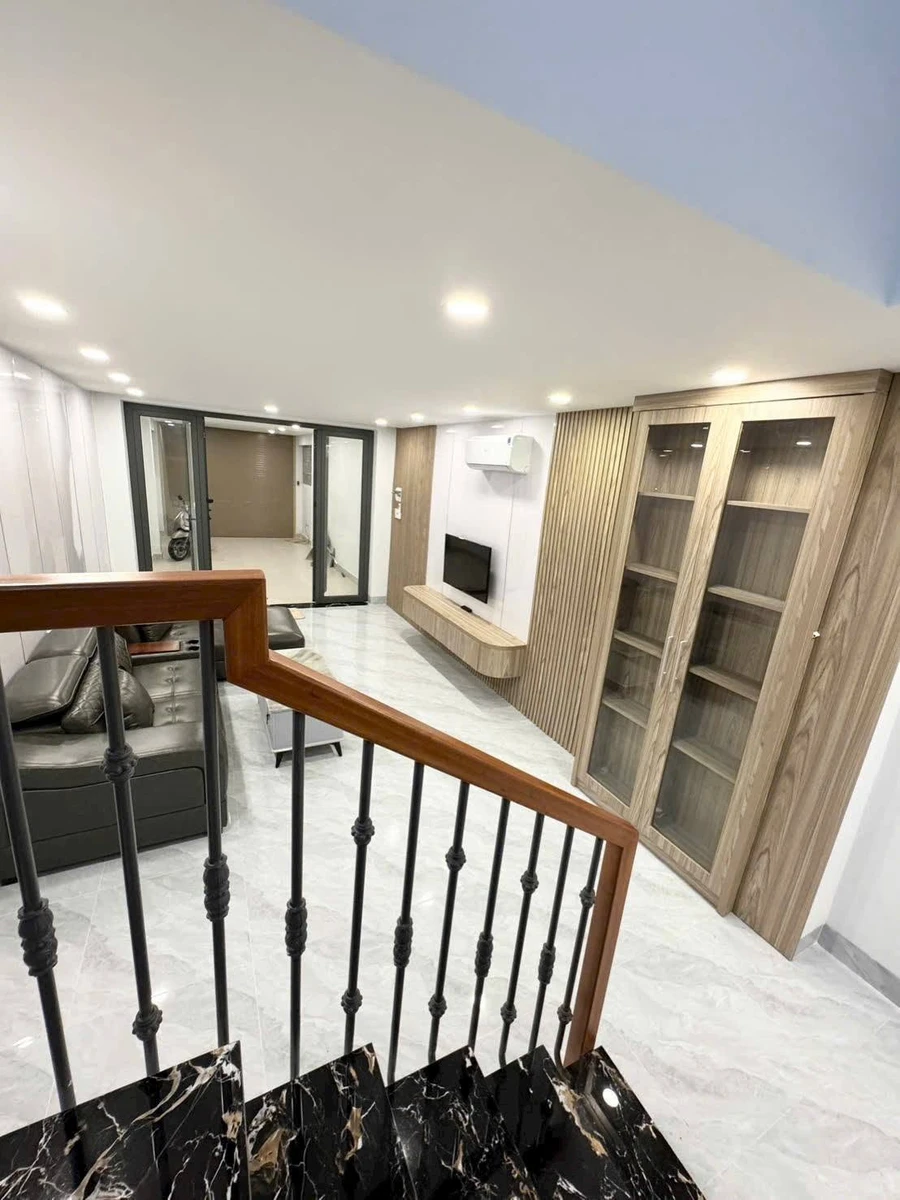 Bán nhà hẻm oto 97.4m2, 3PN Hoàng Diệu - 6.9 tỷ - Ảnh thu nhỏ 3