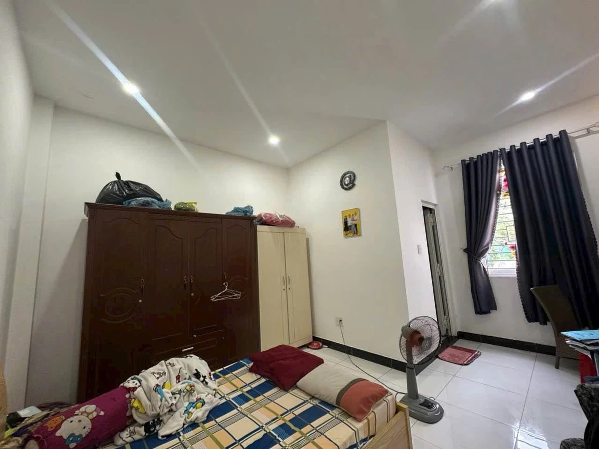 Bán nhà mặt tiền Ngô Gia Tự 5 tỷ 4, 240m², Q.12 - Ảnh thu nhỏ 2