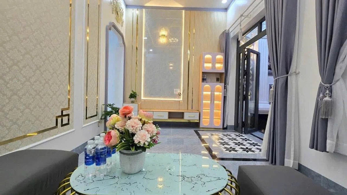 Nhà mới phong cách tân cổ điển 100m² 2PN Bình Tân - 1.5 tỷ - Ảnh thu nhỏ 4