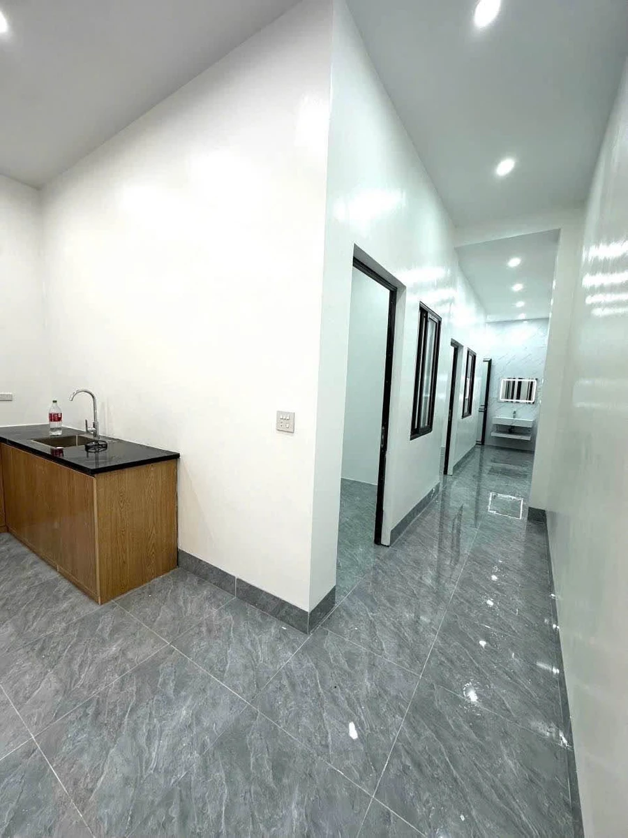 Bán nhà 2 phòng ngủ 72m² trung tâm Yên Bái - Ảnh 1