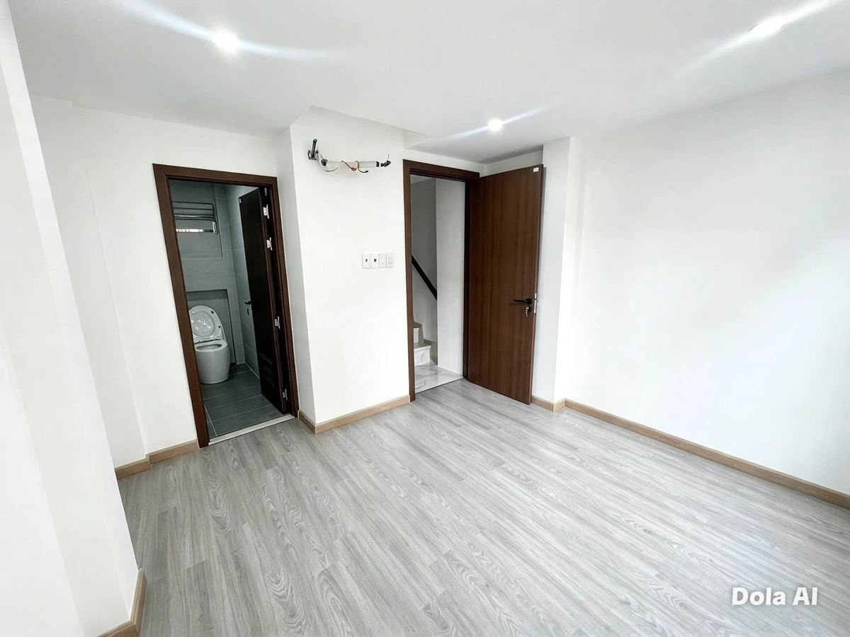 Bán nhà 4 tầng 35m² Bạch Đằng Nha Trang 7.3 tỷ - Ảnh thu nhỏ 3