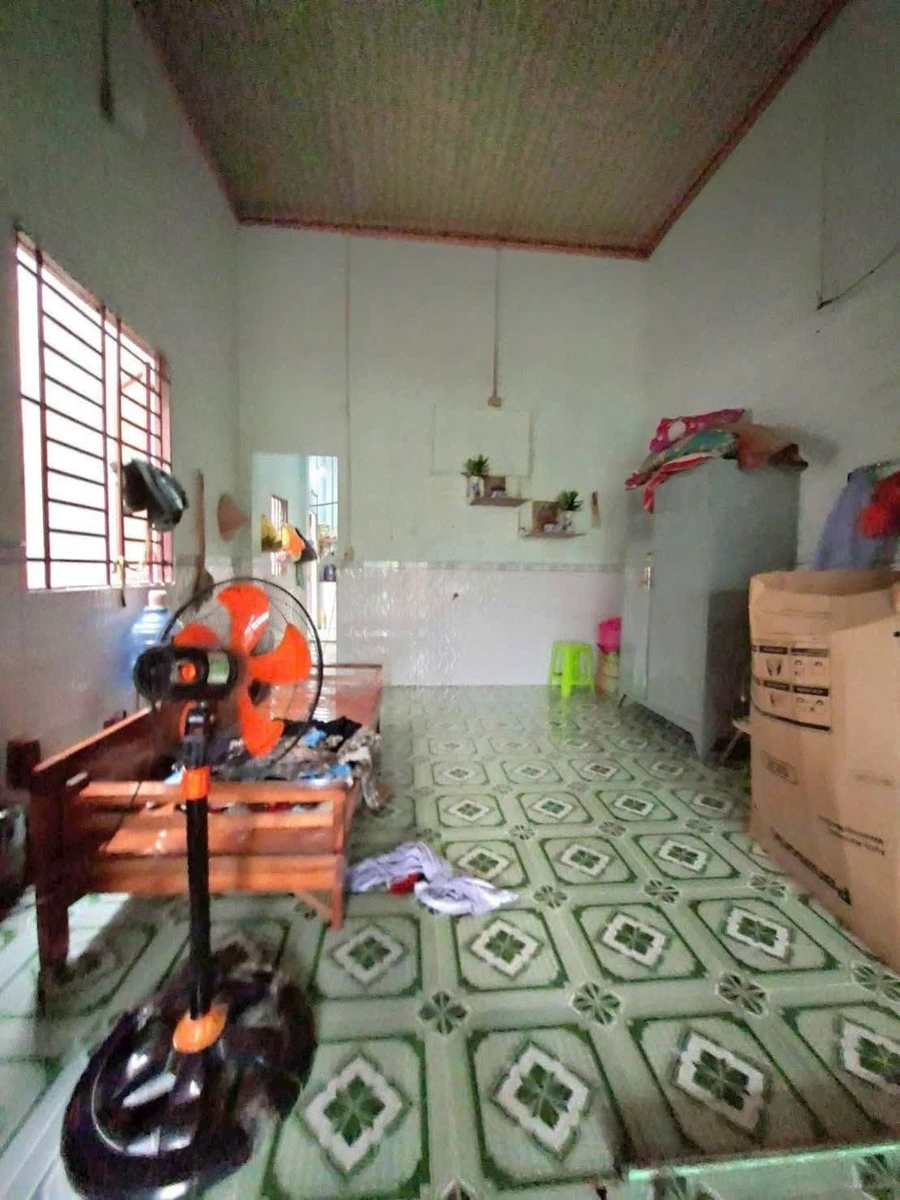 Bán nhà cũ đất đẹp ngay chợ Thạnh Phú 125m² 1,2 tỷ - Ảnh thu nhỏ 2