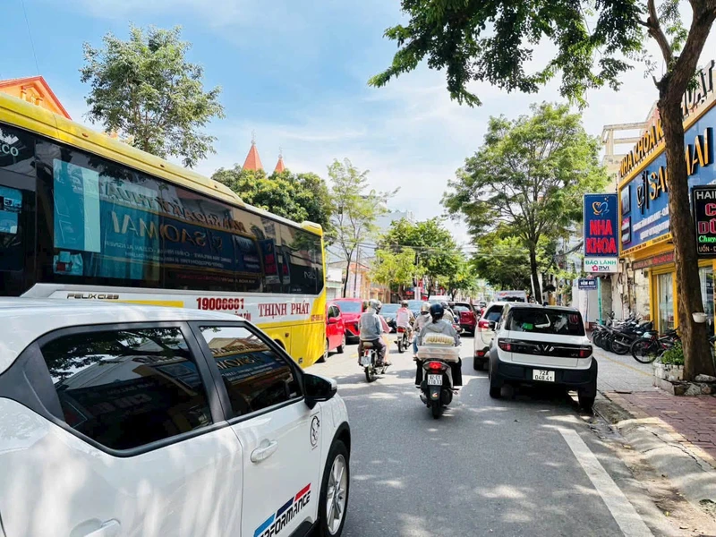 Bán nhà mặt tiền Trương Công Định, Vũng Tàu 150m2, 21 tỷ 999 triệu