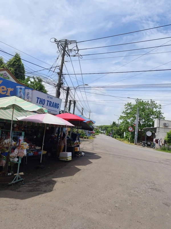 Bán đất 1000m² giáp ranh Bảo Vinh, Long Khánh, view núi