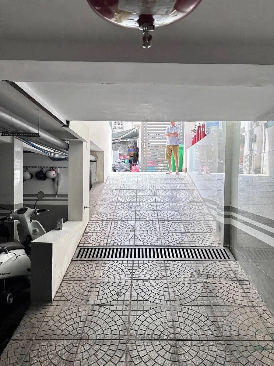 Bán tòa căn hộ dịch vụ mặt tiền Phó Đức Chính, 86m2, hầm 6 tầng, giá 21 tỷ, Bình Thạnh - Ảnh thu nhỏ 2