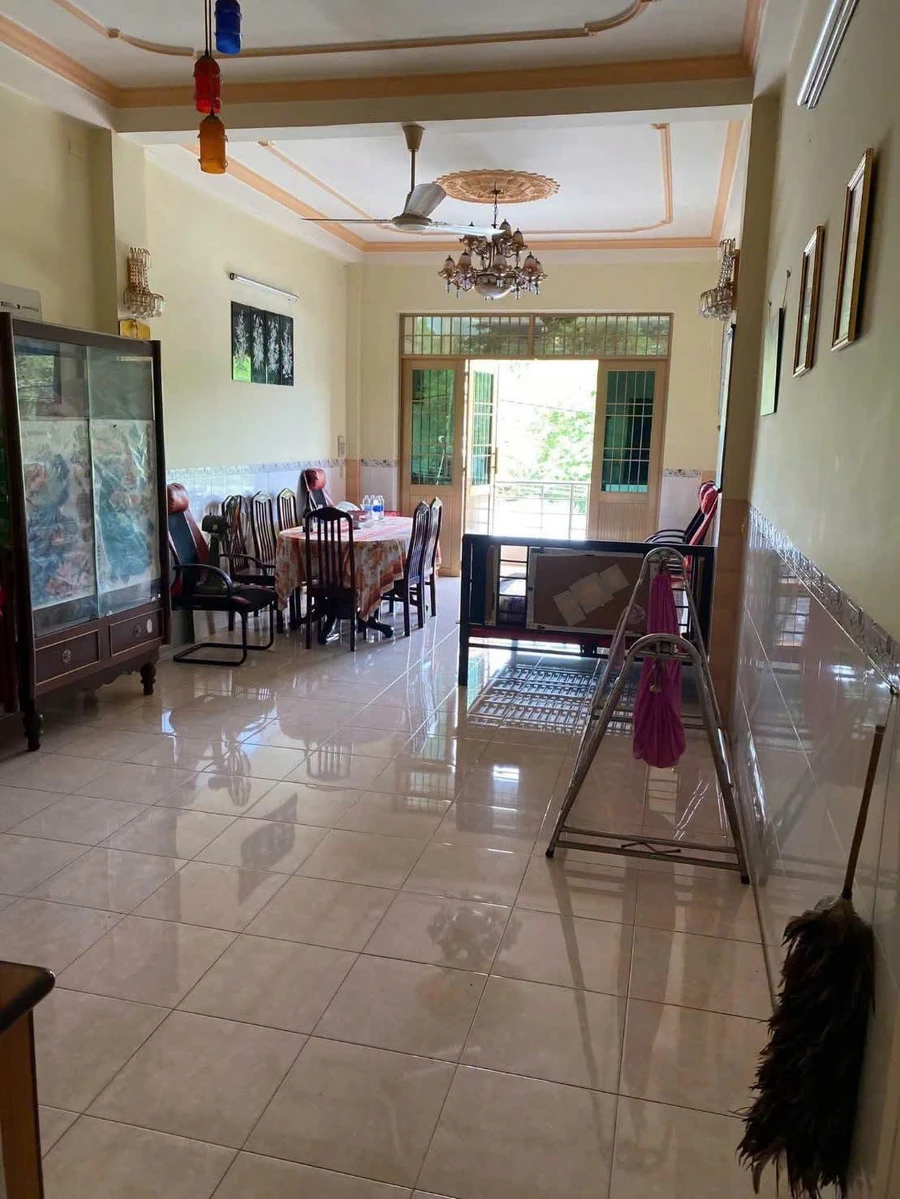 Bán nhà mặt tiền Nguyễn An Ninh Tân An Long An 79.2m² - Ảnh thu nhỏ 4