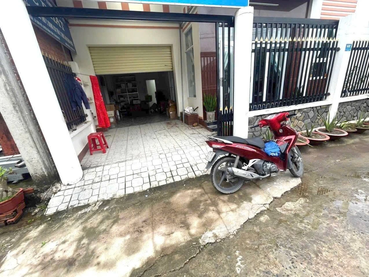 Bán nhà Phường An Hội Long An 226m2 giá 2,3 tỷ - Ảnh thu nhỏ 2