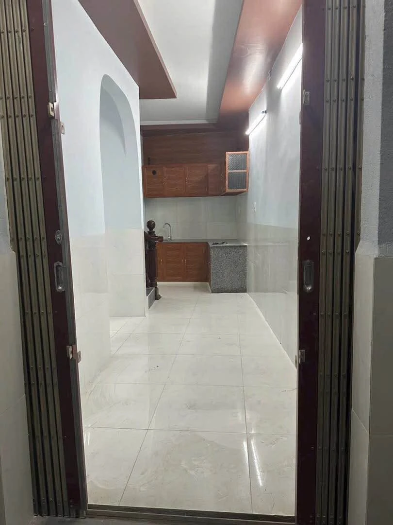 Bán nhà hẻm 1 tầng đường Nguyễn Trãi, Quy Nhơn, 25m2, 2PN 2WC, giá 1,7 tỷ - Ảnh thu nhỏ 3