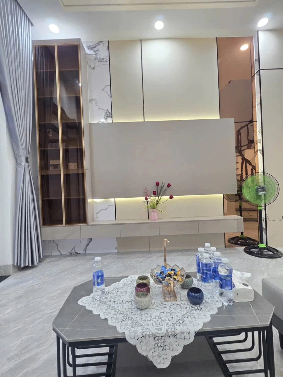 Nhà bán Thủ Dầu Một 93.9m² 4PN 3.79 tỷ Phú Hòa - Ảnh thu nhỏ 4