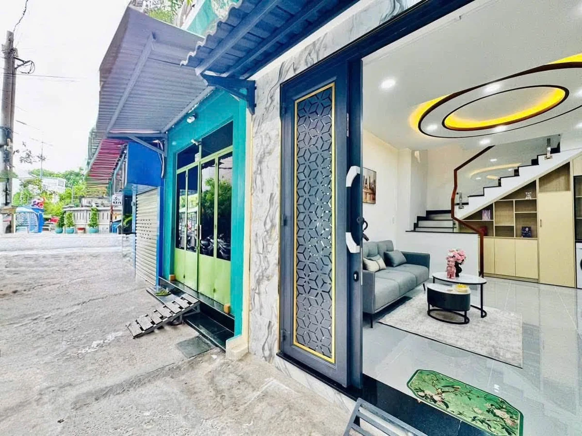 Bán nhà 4 tầng 145m2 đường Nguyễn Văn Trỗi, Phú Nhuận, 9.88 tỷ - Ảnh thu nhỏ 2