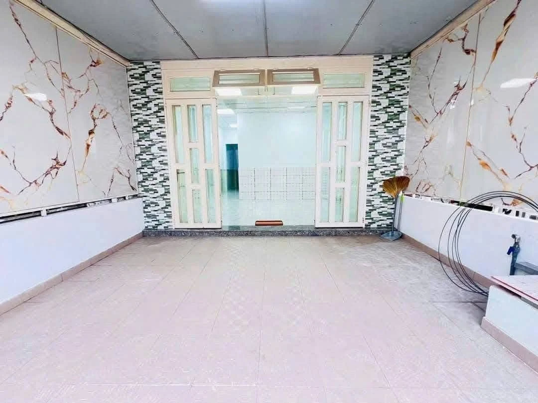 Bán nhà Hóc Môn 90m² (5x18m) 1 tỷ 850 triệu - Ảnh thu nhỏ 4