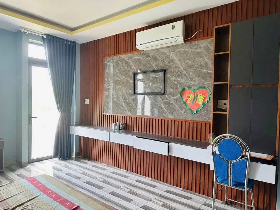 Bán nhà 3 tầng 4PN full nội thất 8 tỷ Nha Trang - Ảnh thu nhỏ 4
