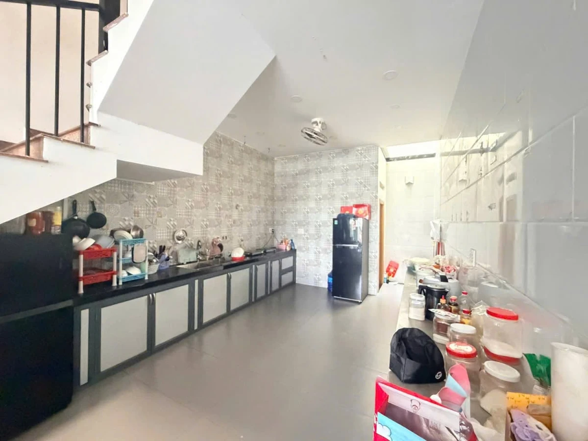 Nhà 3 tầng 3PN 76m² Tăng Nhơn Phú A, Quận 9 giá 6.2 tỷ - Ảnh thu nhỏ 3