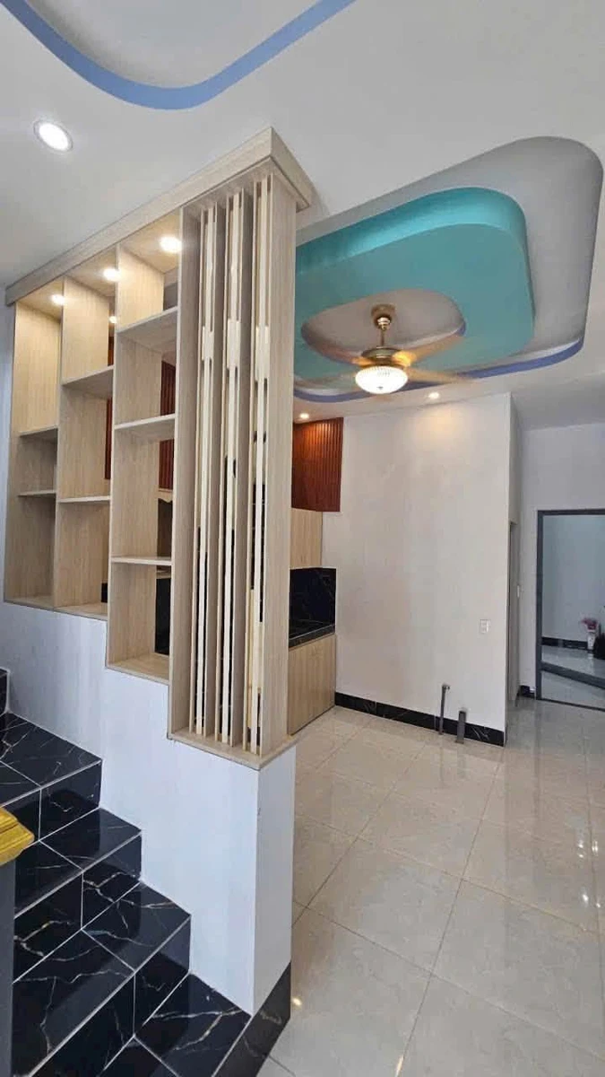 Bán nhà 1 trệt 1 lầu 55m² Rạch Giá An Giang 1 tỷ 650 triệu - Ảnh thu nhỏ 4
