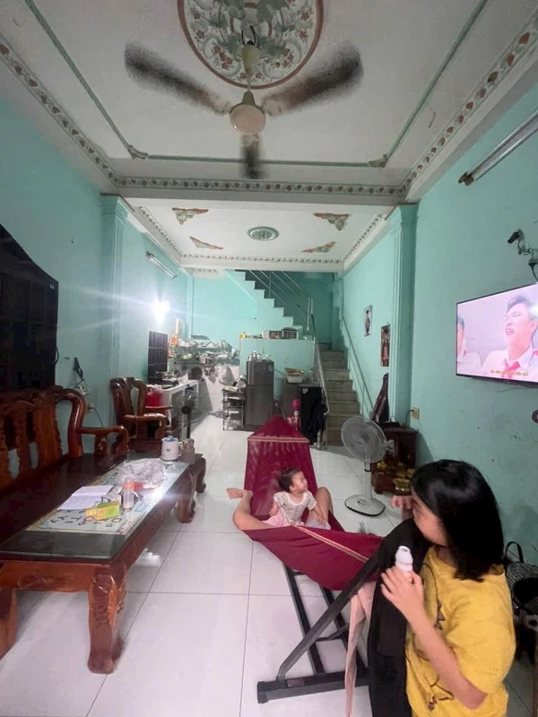 Cho thuê nhà 40m, 2PN gần trường, Dĩ An 4 triệu/tháng
