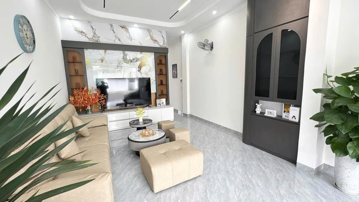 Bán nhà mặt tiền Hùng Vương, 3PN, 70m2, Quận 5 - Ảnh thu nhỏ 5