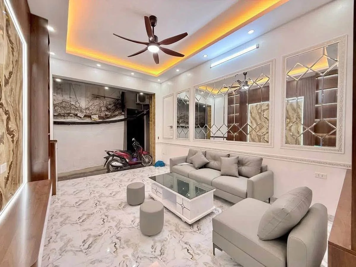 Bán nhà Khúc Thừa Dụ 68m2, 2.88 tỷ, oto vào nhà - Ảnh thu nhỏ 2