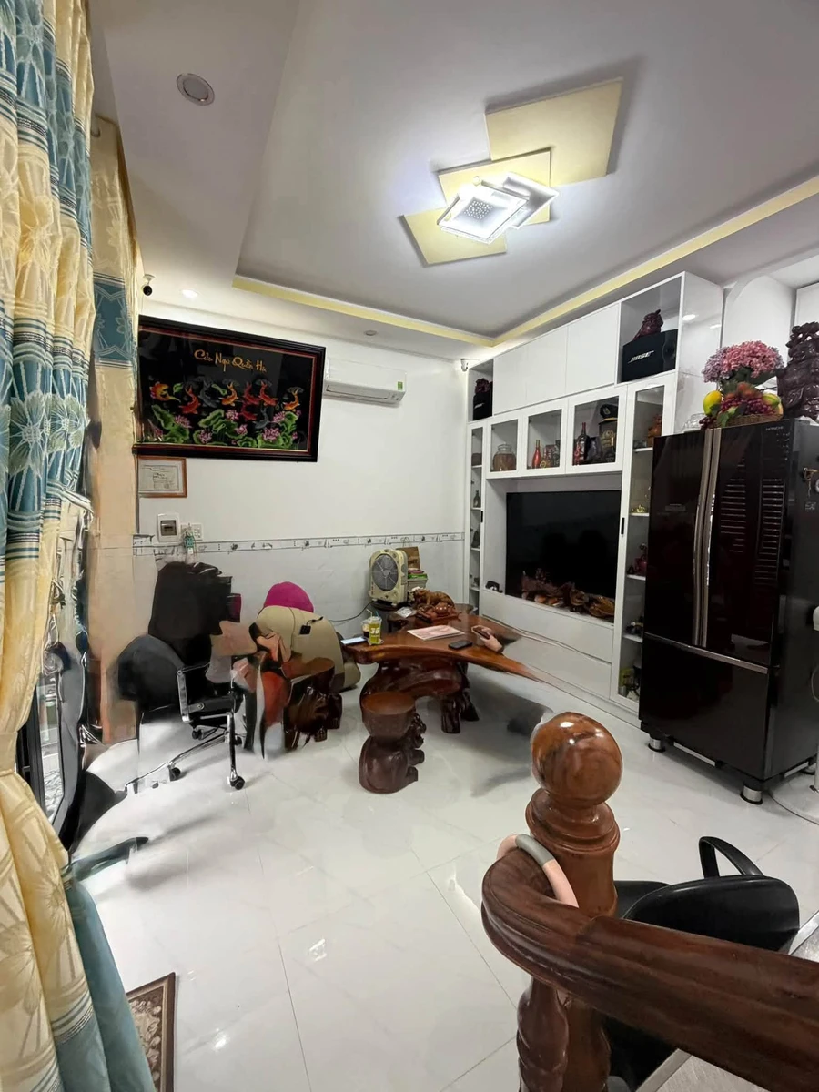 Bán nhà hẻm 2 phòng 31m² Phường Vũng Tàu 2.5 tỷ - Ảnh thu nhỏ 4