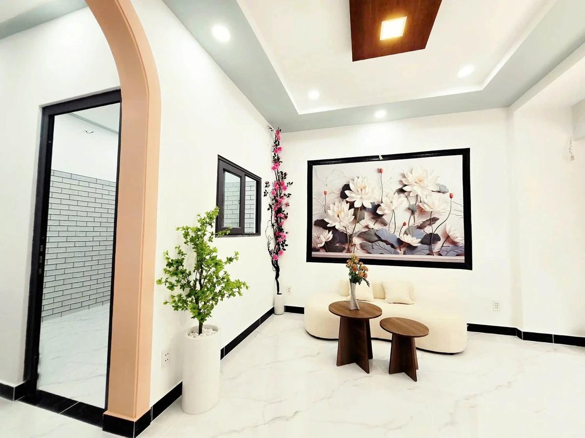 Bán nhà hẻm 5m ô tô Lê Văn Quới, 4x10m, 1 trệt 1 lầu, 3PN, 4,8 tỷ - Ảnh thu nhỏ 5