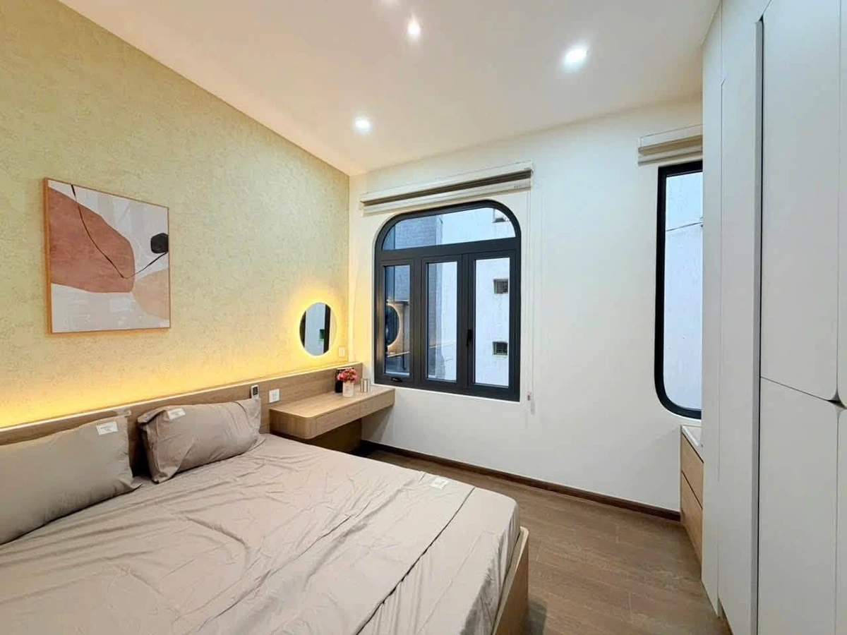 Bán nhà 2 tầng 2PN Ngô Tất Tố gần City Garden, Bình Thạnh, 18m², 4.18 tỷ - Ảnh thu nhỏ 4